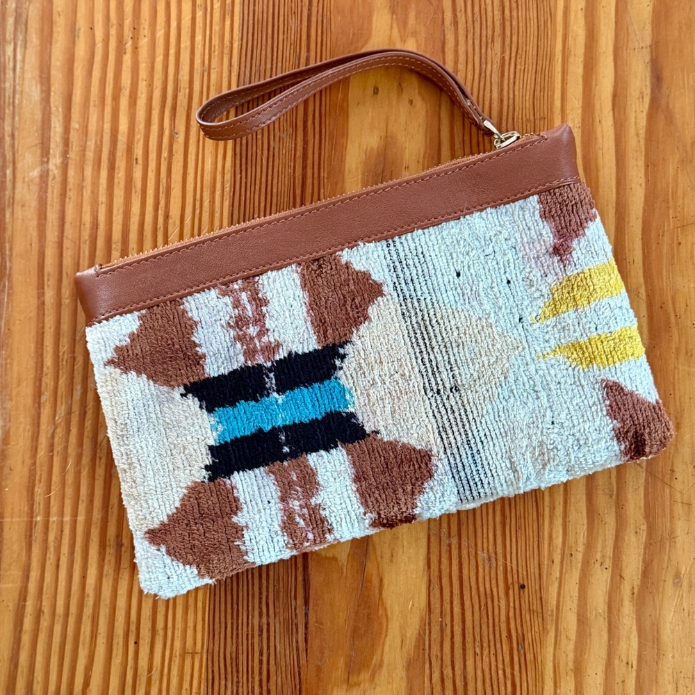Elysian by Emily Morrison Silk Velvet Ikat Leather Trim Wristlet Clutch‎ Pouch
